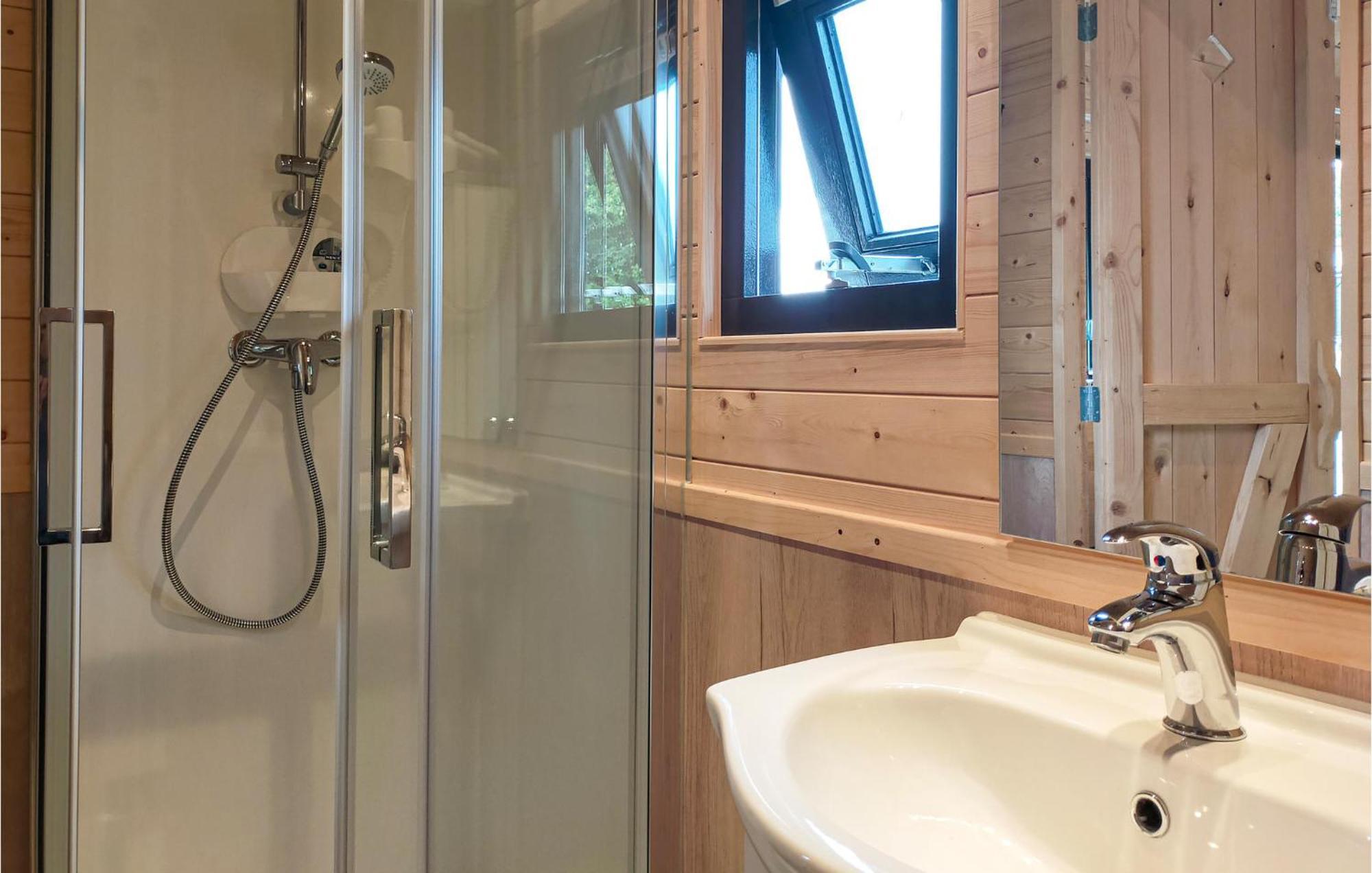 Gorgeous Home In Haller With Kitchen Zewnętrze zdjęcie